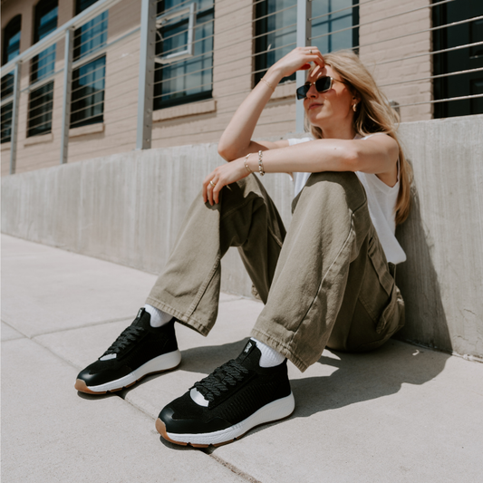 Women's Coast - Black/White/Gum